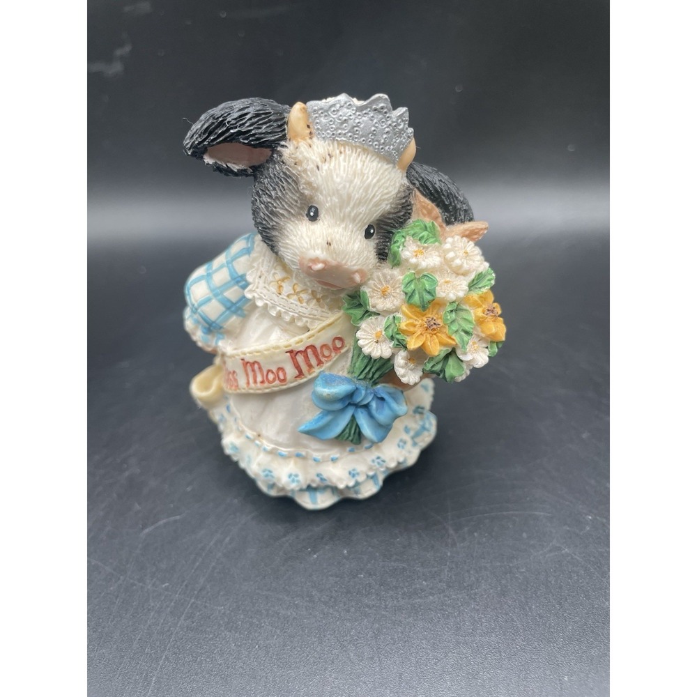 Mary's Moo Moos "Bovine Beauty" 1994 Enseco Figurine